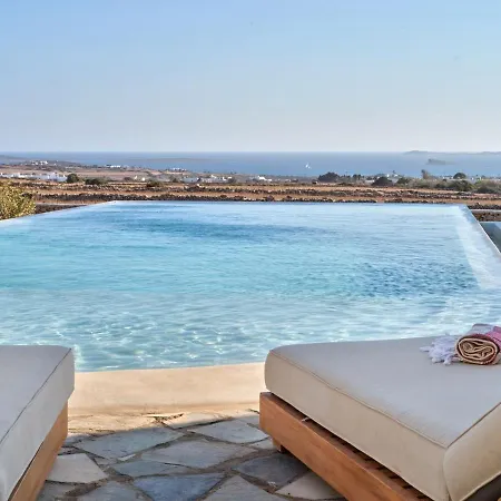 Amal * Aliki (Paros)